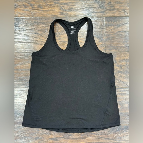 Bundle of Yogalicious Racerback Tops - Picture 6 of 10